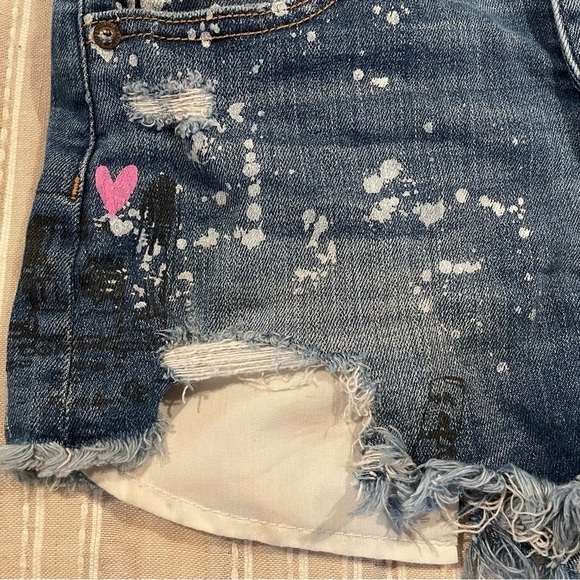 American Eagle Outfitters Hand Painted Vintage High Rise Festival Jean Shorts 4 - Picture 4 of 12